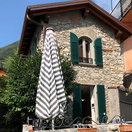 Dom wakacyjny Lovely Stonehouse With Panorama Lake View Nesso