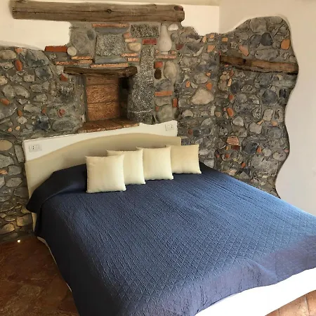 Holiday home Lovely Stonehouse With Panorama Lake View *